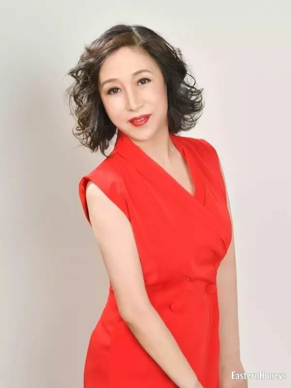 Gui Hong, 58